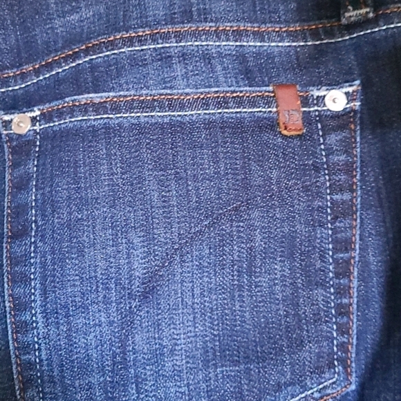 Joe's Jeans Curvy Bootcut jeans in dark Ryder wash. Size 30 - Picture 5 of 11